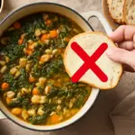 Come si fa la ribollita toscana originale? L’errore sul pane che rovina tutto